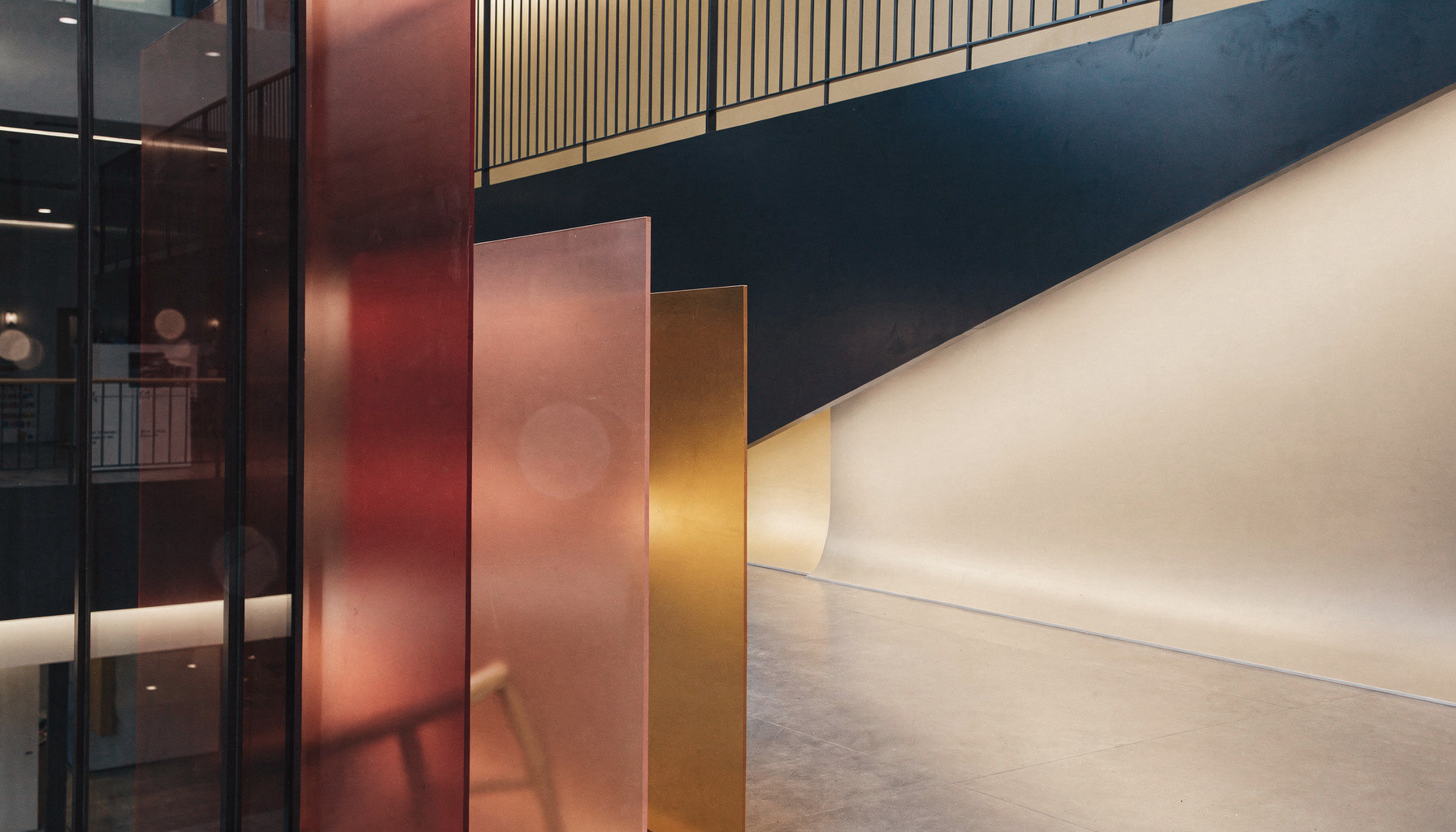 THE BILINGUAL MONTESSORI website preview